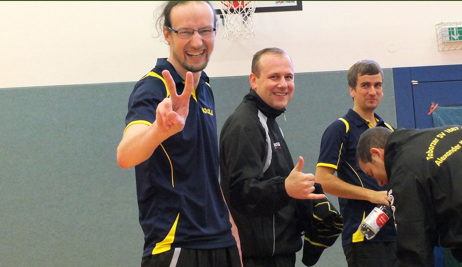 Punkte sammeln, indem der Gegner durch geschicktesRückspiel zu Fehlern veranlasst wirdTischtennis Punkte sammeln, indem der Gegner durch geschicktesRückspiel zu Fehlern veranlasst wirdTischtennis